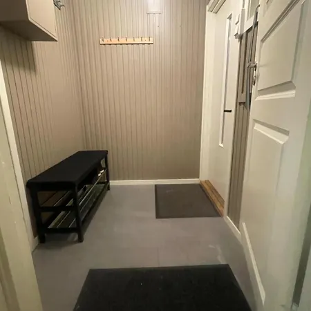 The Blue House 1833-1 | Gratis Parkering|sentralt Apartment Tromso