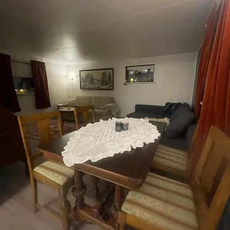 The Blue House 1833-1 | Gratis Parkering|sentralt Tromso