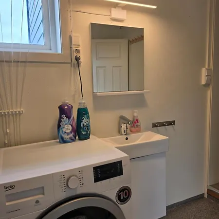 Apartment The Blue House 1833-1 | Gratis Parkering|sentralt Tromso