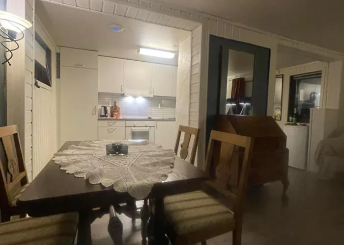 The Blue House 1833-1, Gratis Parkering, Sentralt Apartamento